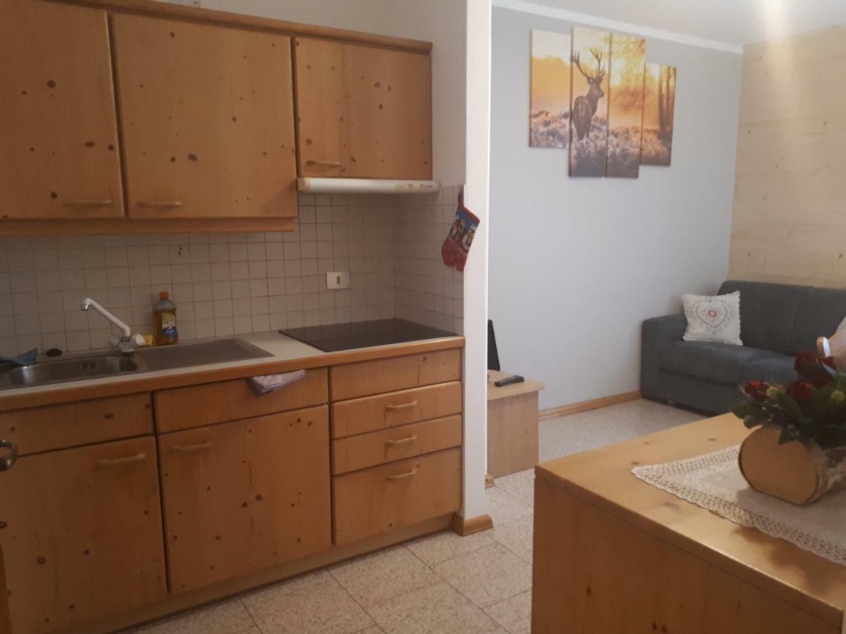 Ferienwohnung Casa Ai Ross Valdisotto Exterior foto